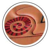 Lederrein Logo Stickerei auf Leder 